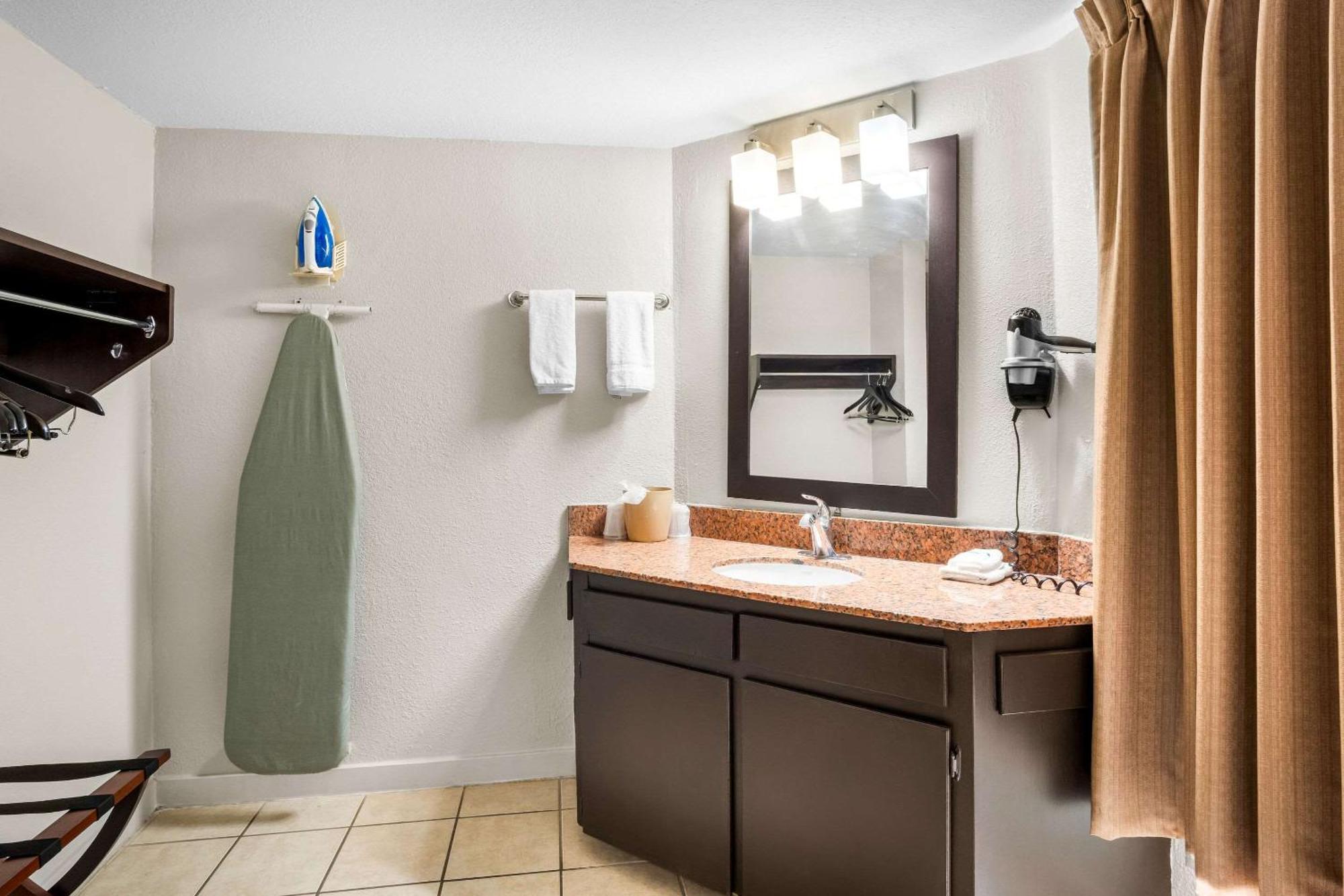 Rodeway Inn Waco Kültér fotó